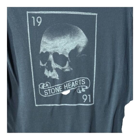 Skull Stone Hearts Black Tee Sz L - Picture 1 of 5